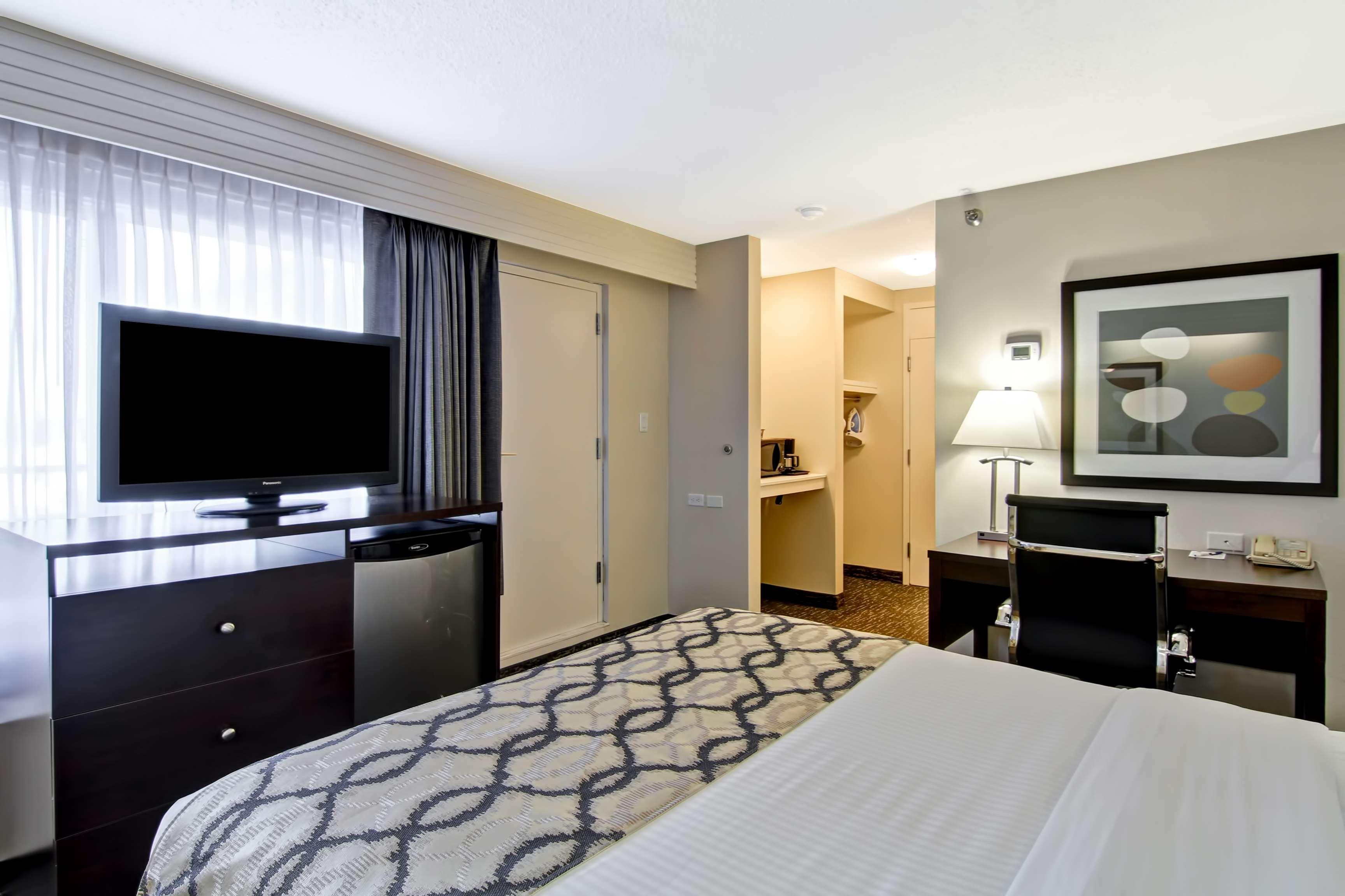 Best Western Cedar Park Inn Edmonton Exterior foto