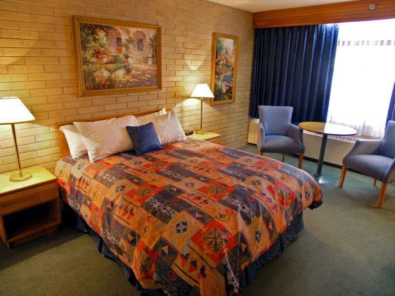 Best Western Cedar Park Inn Edmonton Cameră foto
