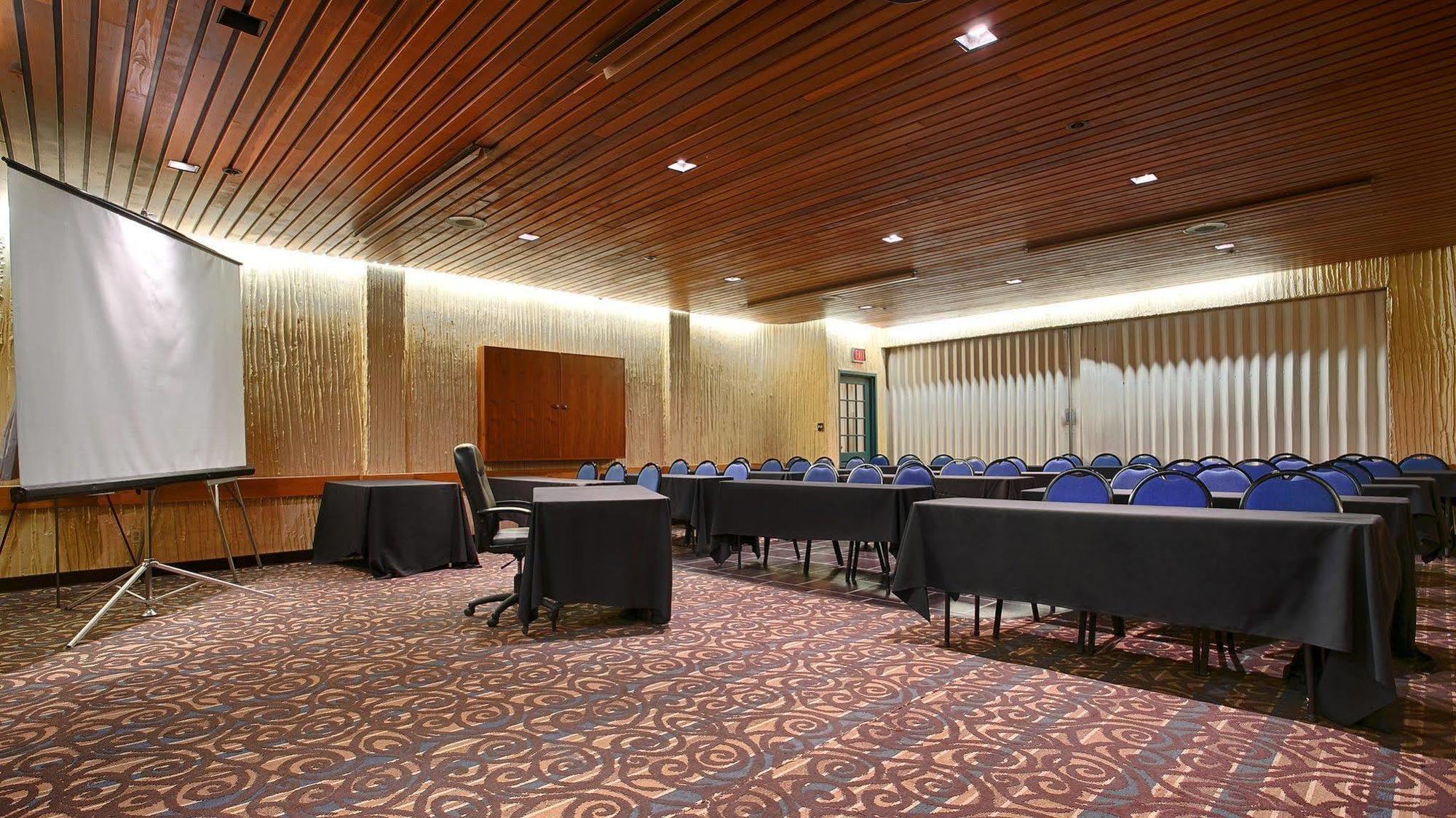 Best Western Cedar Park Inn Edmonton Exterior foto