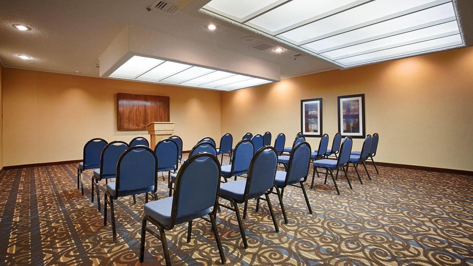 Best Western Cedar Park Inn Edmonton Exterior foto